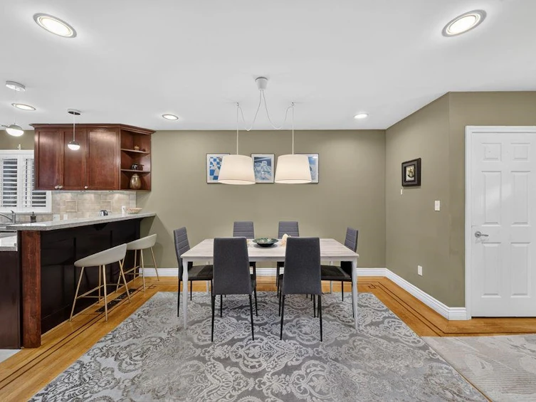 4549 W 12th Avenue, Vancouver, BC, V6R 2R4 - 11