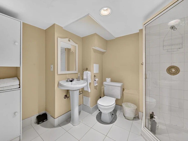 4549 W 12th Avenue, Vancouver, BC, V6R 2R4 - 31