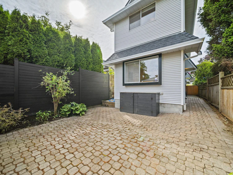 224 Fourth Avenue, New Westminster, BC, V3L 1N7 - 23