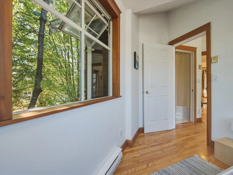 1239 E 22nd Avenue, Vancouver, BC, V5V 1W7 - 22