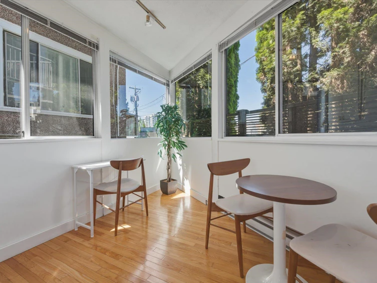 1239 E 22nd Avenue, Vancouver, BC, V5V 1W7 - 5