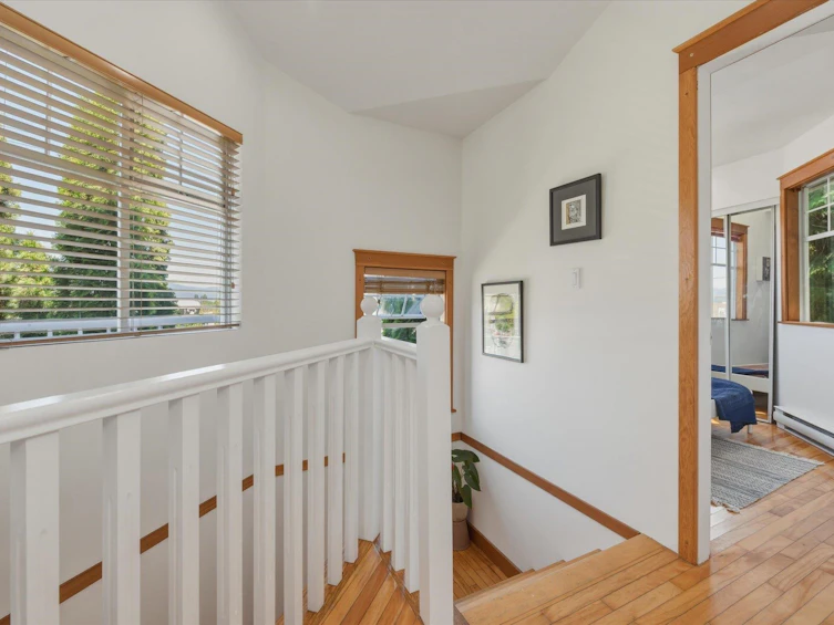 1239 E 22nd Avenue, Vancouver, BC, V5V 1W7 - 14