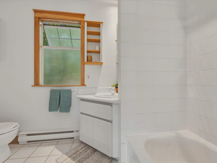 1239 E 22nd Avenue, Vancouver, BC, V5V 1W7 - 24