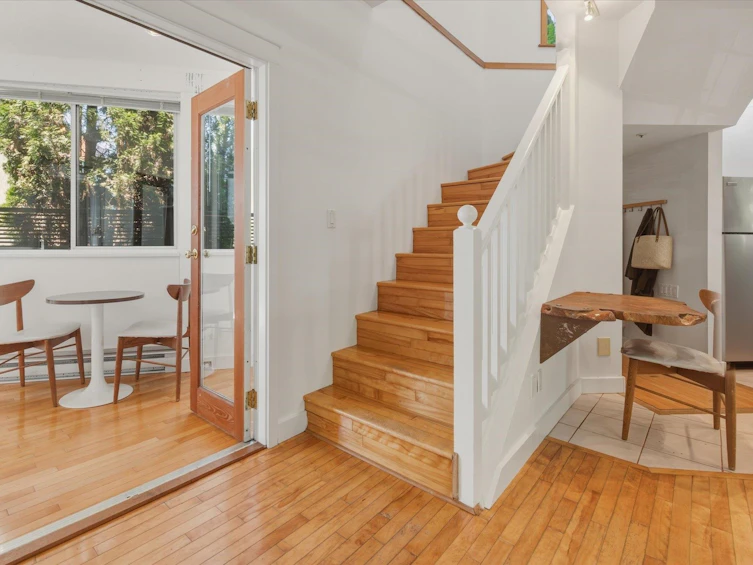 1239 E 22nd Avenue, Vancouver, BC, V5V 1W7 - 13