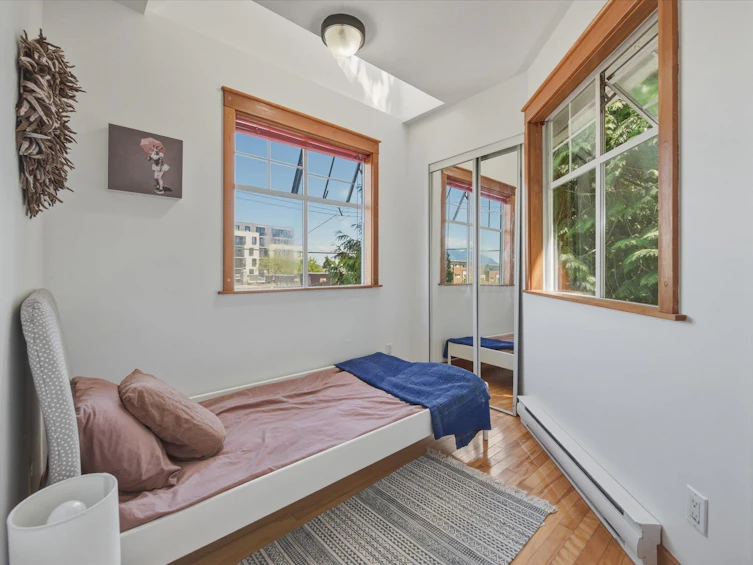1239 E 22nd Avenue, Vancouver, BC, V5V 1W7 - 21