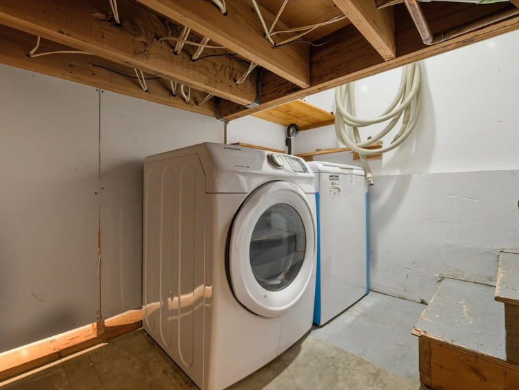 1239 E 22nd Avenue, Vancouver, BC, V5V 1W7 - 26