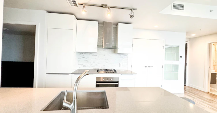 1283 Howe Street, Vancouver, BC, V6Z 0E3 - 9