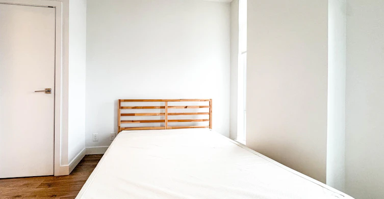 1283 Howe Street, Vancouver, BC, V6Z 0E3 - 3