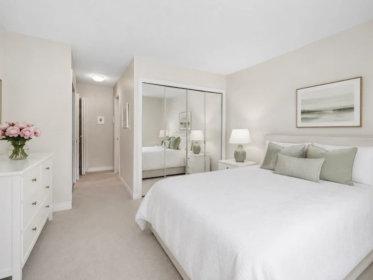 2419 W 1st Avenue, Vancouver, BC, V6K 1G5 - 34