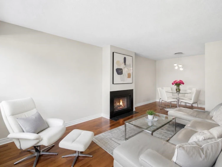 2419 W 1st Avenue, Vancouver, BC, V6K 1G5 - 32