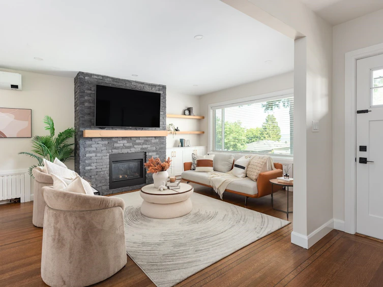 205 E Durham Street, New Westminster, BC, V3L 4J2 - 4