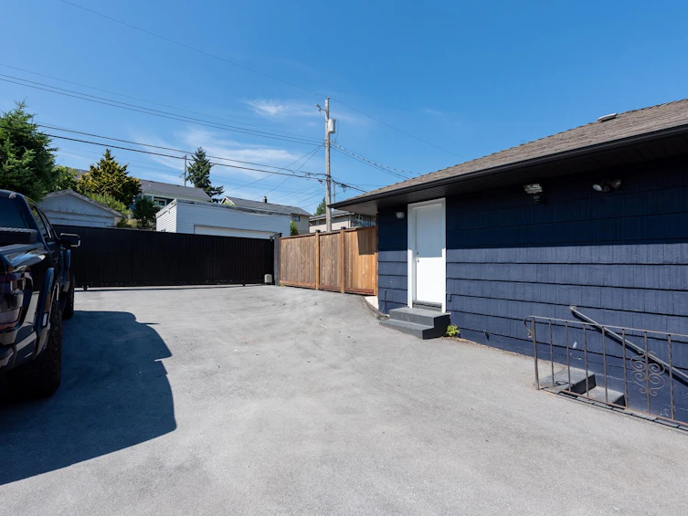205 E Durham Street, New Westminster, BC, V3L 4J2 - 31