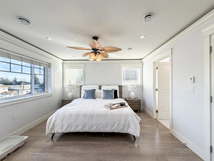 5626 Elizabeth Street, Vancouver, BC, V5Y 3J9 - 7