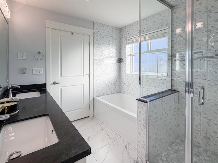 5626 Elizabeth Street, Vancouver, BC, V5Y 3J9 - 13