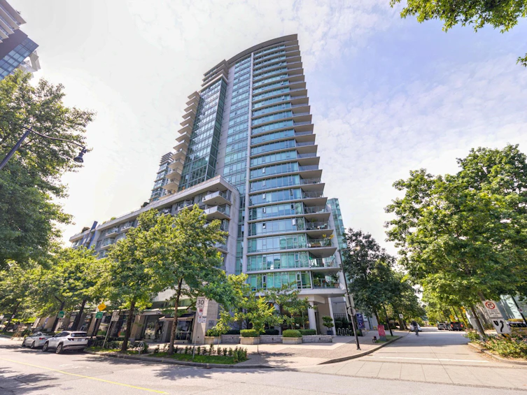 1903-1616 Bayshore Drive, Vancouver, BC, V6G 3L1 - 2
