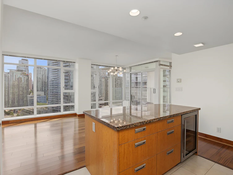 1903-1616 Bayshore Drive, Vancouver, BC, V6G 3L1 - 13