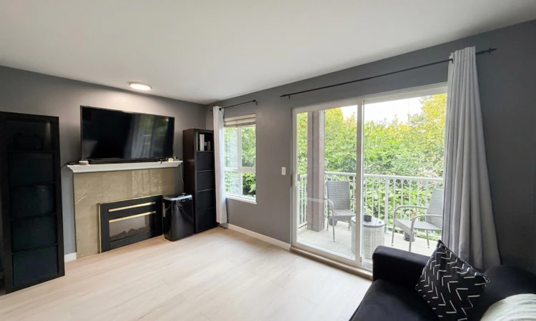 208-5355 Boundary Road