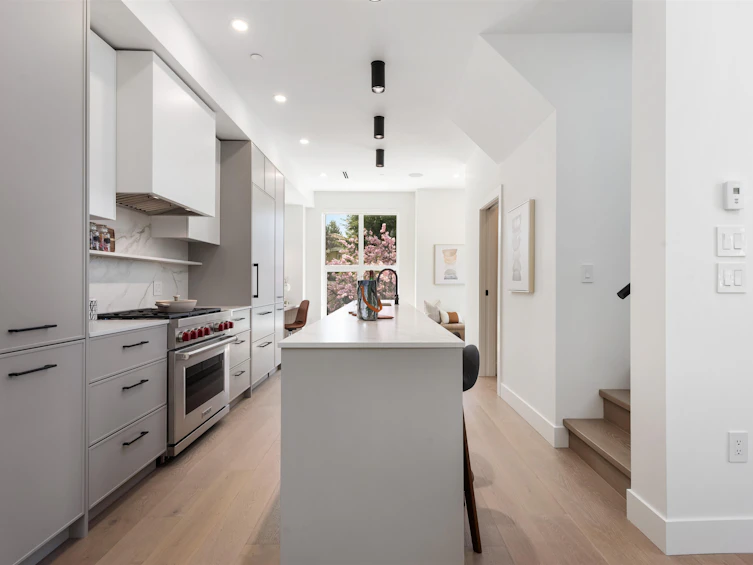 1489 W 52nd Avenue, Vancouver, BC, V6P 1H9 - 9
