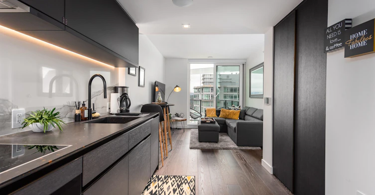 2406-620 Cardero Street, Vancouver, BC, V6G 0C7 - 4