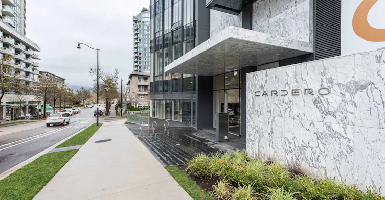 2406-620 Cardero Street, Vancouver, BC, V6G 0C7 - 3
