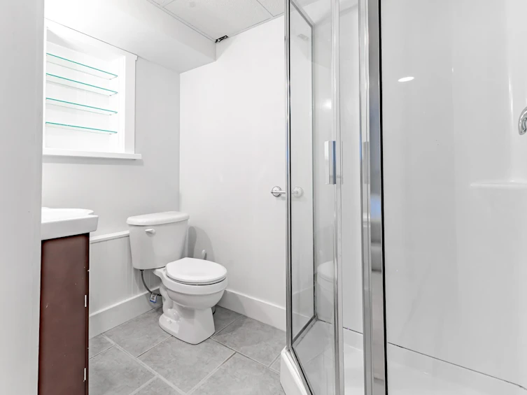 6713 Arbutus Street, Vancouver, BC, V6P 5S6 - 24