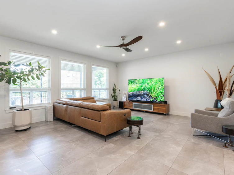 16455 92a Avenue, Surrey, BC, V4N 5N1 - 5