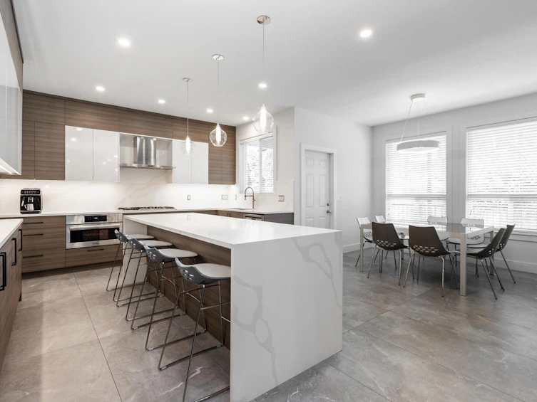 16455 92a Avenue, Surrey, BC, V4N 5N1 - 14