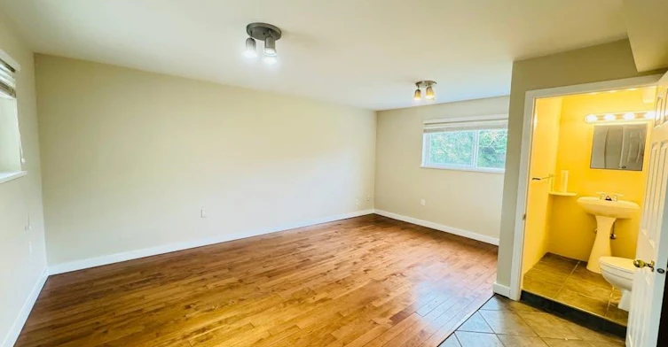 8400 Fairhurst Road, Richmond, BC, V7C 1Y7 - 11