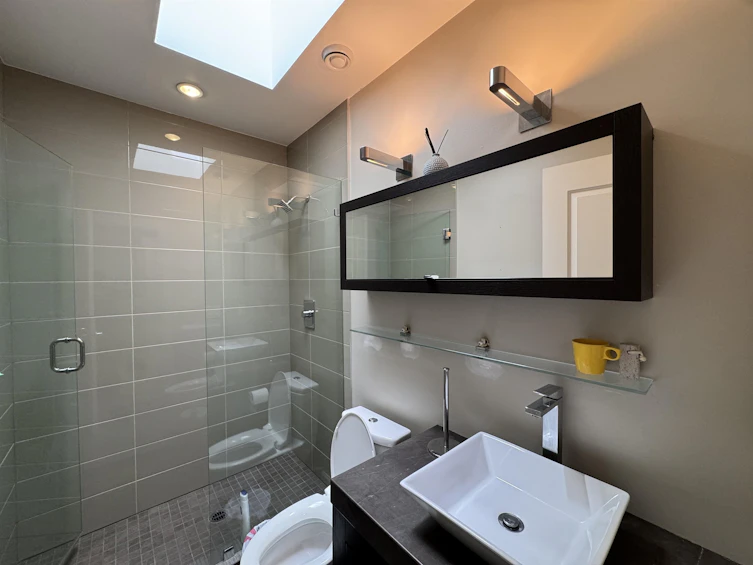 1028 W 58th Avenue, Vancouver, BC, V6P 1W1 - 11