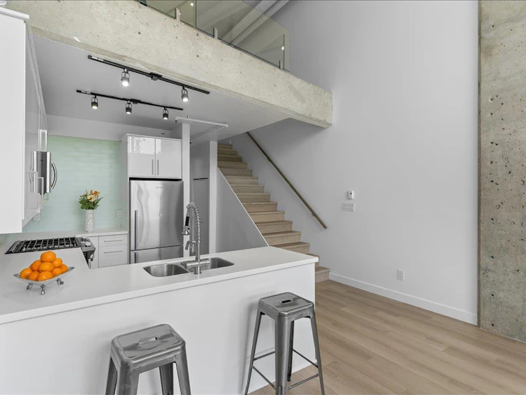 309-27 Alexander Street, Vancouver, BC, V6A 1B2 - 20