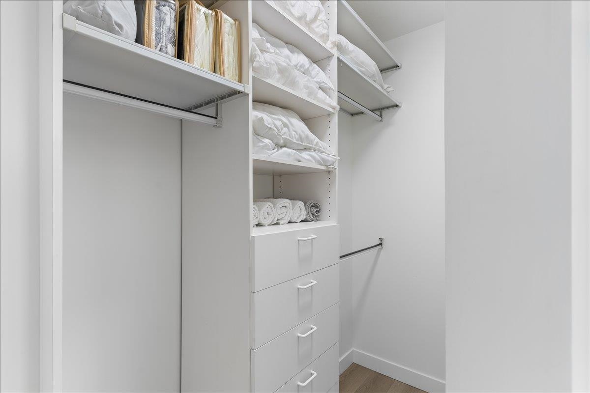 309-27 Alexander Street, Vancouver, BC, V6A 1B2 - 29