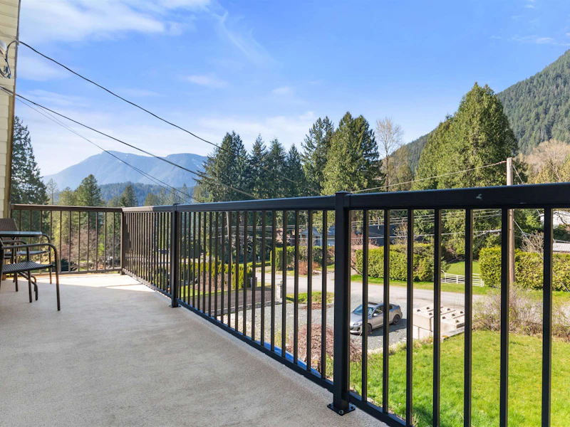 66662 Summer Road, Hope BC V0X 1L1
