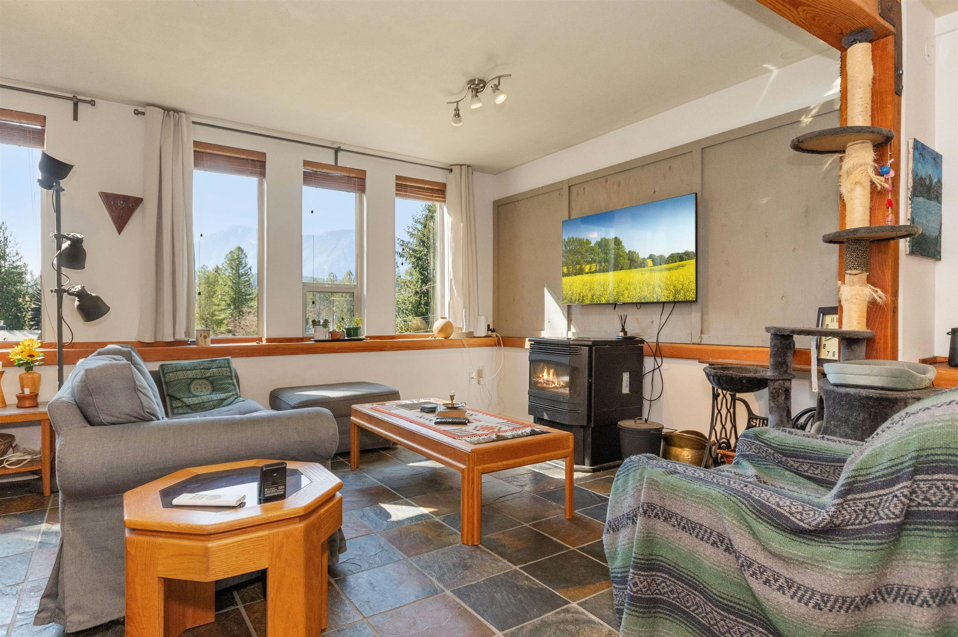 66662 Summer Road, Hope, BC, V0X 1L1 - 9