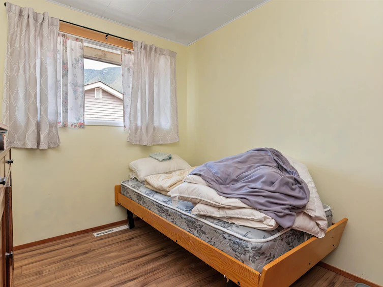 578 Thacker Avenue, Hope, BC, V0X 1L0 - 14