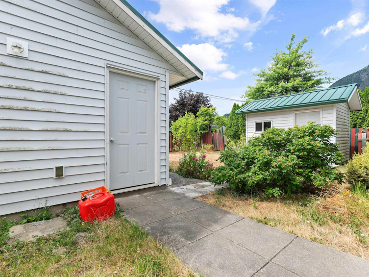 578 Thacker Avenue, Hope, BC, V0X 1L0 - 24