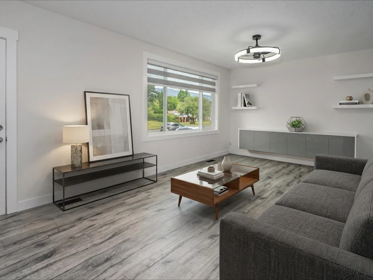 8762 Bellevue Drive, Chilliwack, BC, V2P 3W7 - 2
