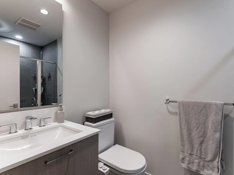 206-707 Como Lake Avenue, Coquitlam, BC, V3J 0J5 - 22
