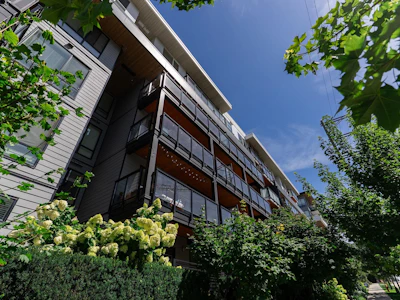206-707 Como Lake Avenue - 2