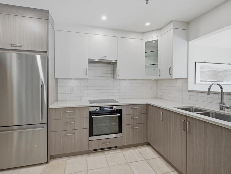308-5880 Hampton Place, Vancouver, BC, V6T 2E9 - 8