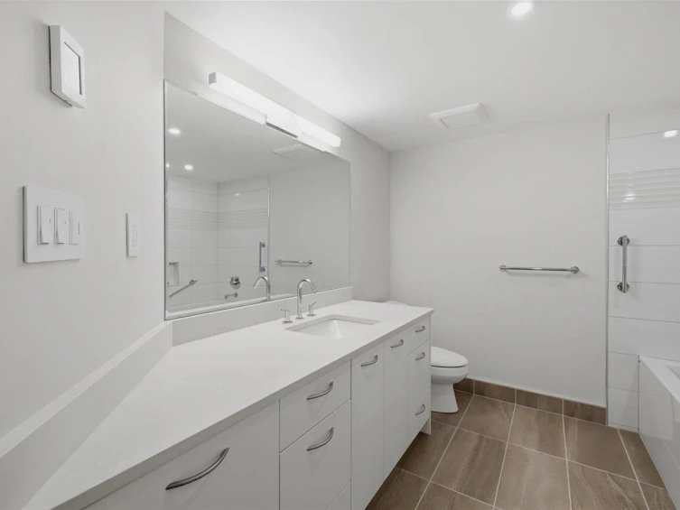 308-5880 Hampton Place, Vancouver, BC, V6T 2E9 - 11