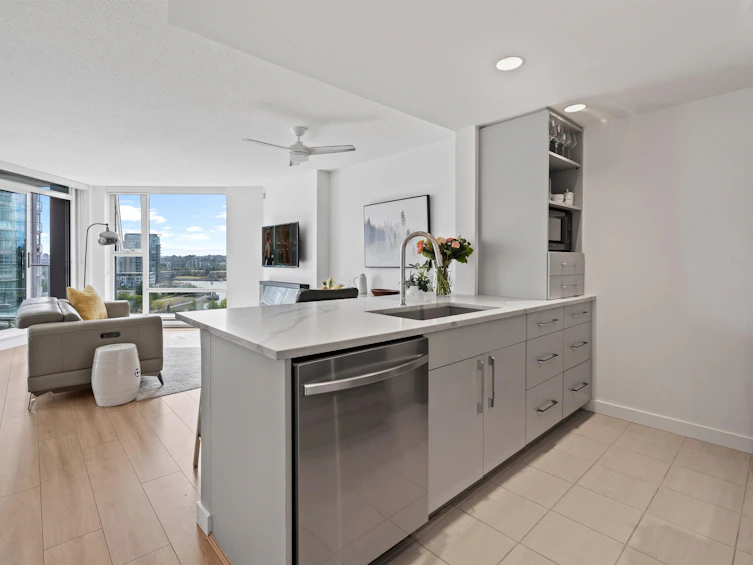 1207-455 Beach Crescent, Vancouver, BC, V6Z 3E5 - 6