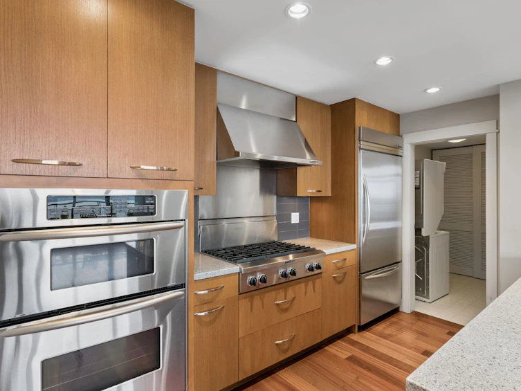902-3355 Cypress Place, West Vancouver, BC, V7S 3J9 - 13