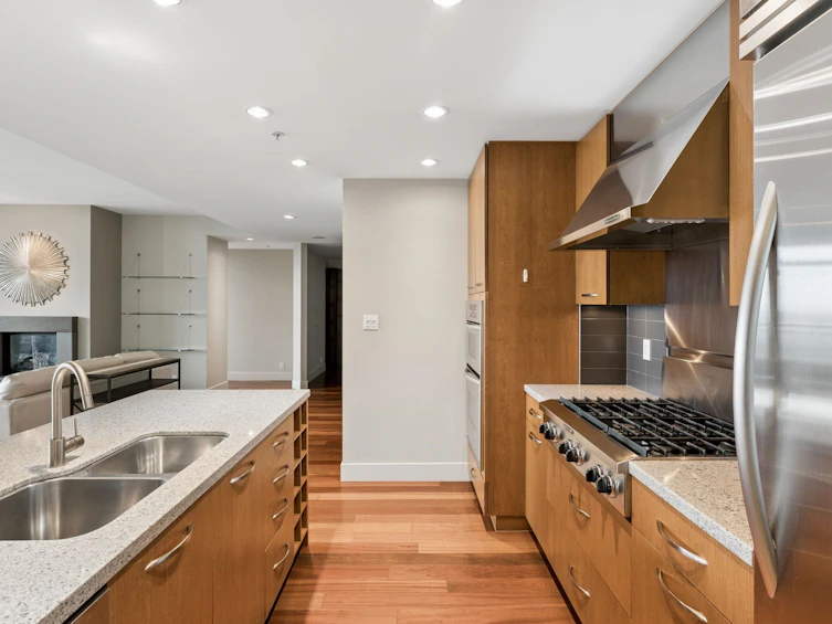 902-3355 Cypress Place, West Vancouver, BC, V7S 3J9 - 15