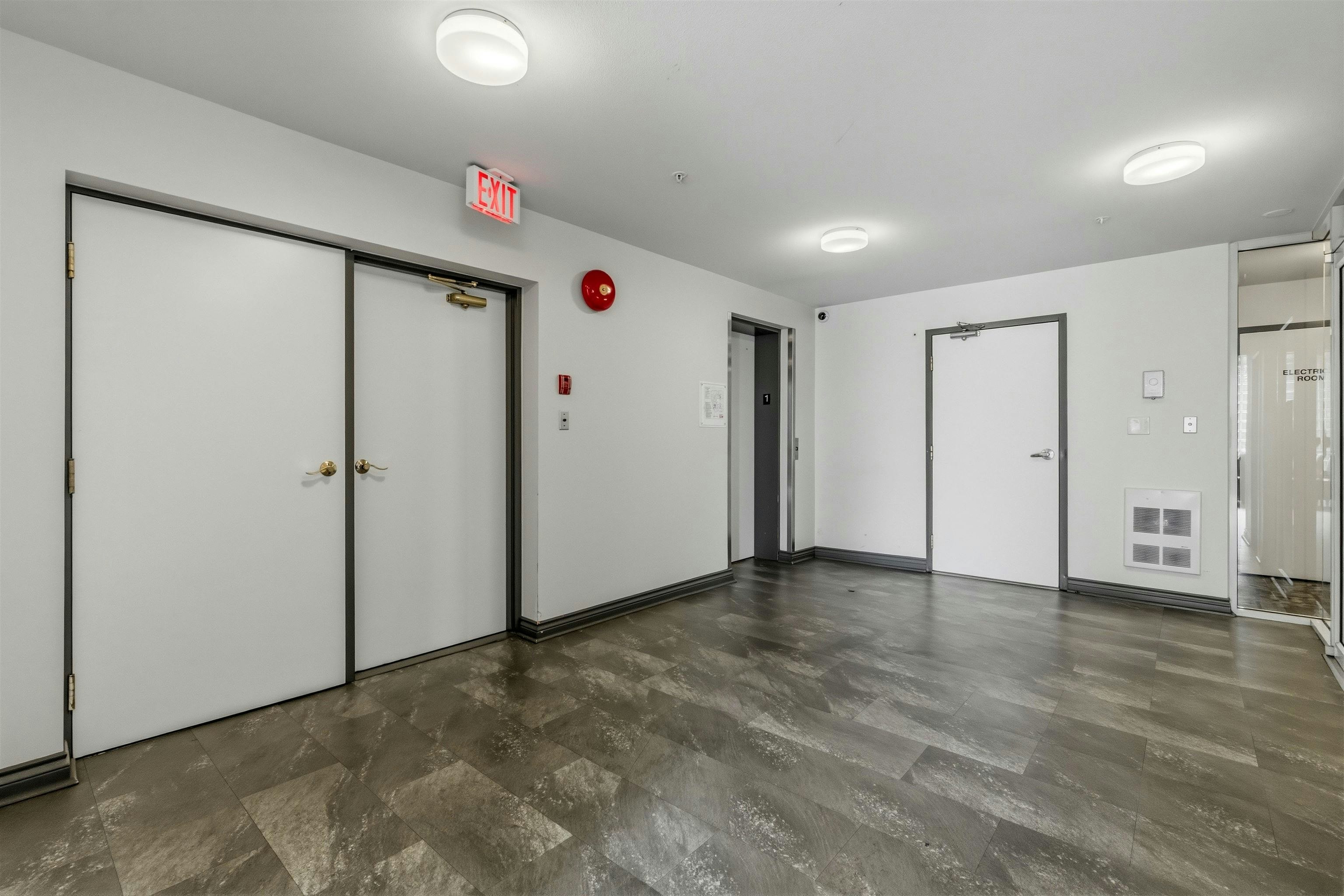 203-8142 120a Street, Surrey, BC, V3W 0N1 - 34