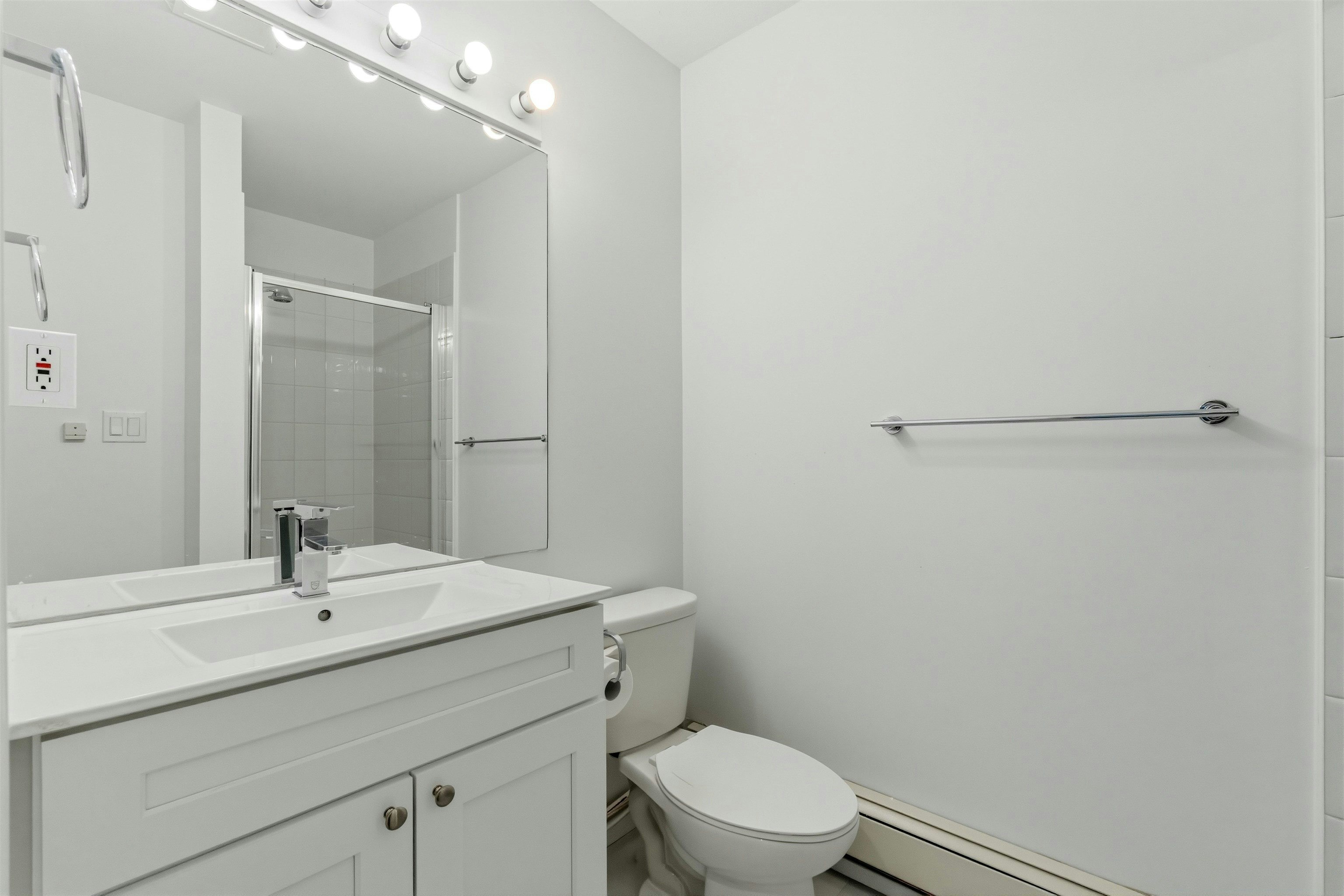 203-8142 120a Street, Surrey, BC, V3W 0N1 - 20