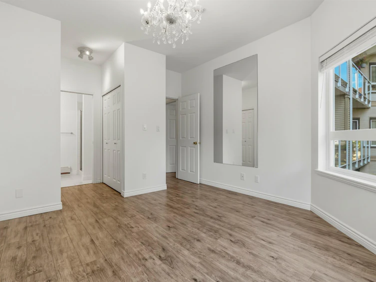 203-8142 120a Street, Surrey, BC, V3W 0N1 - 14