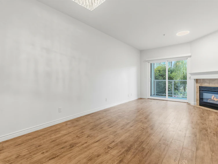 203-8142 120a Street, Surrey, BC, V3W 0N1 - 3
