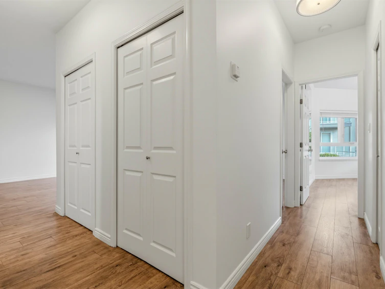 203-8142 120a Street, Surrey, BC, V3W 0N1 - 18
