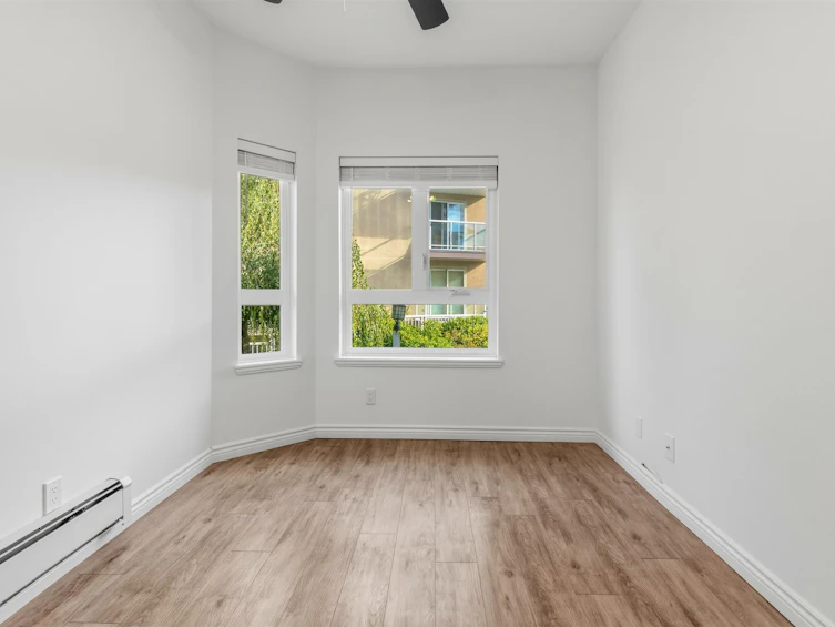 203-8142 120a Street, Surrey, BC, V3W 0N1 - 16