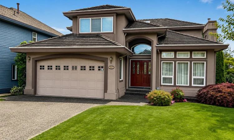 2157 Drawbridge Close